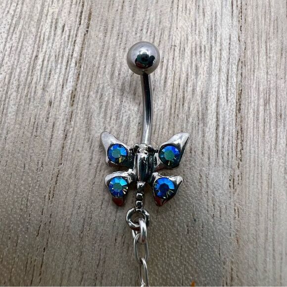 🍭6/$30 jewel studded butterfly dangle belly button ring - Picture 3 of 5